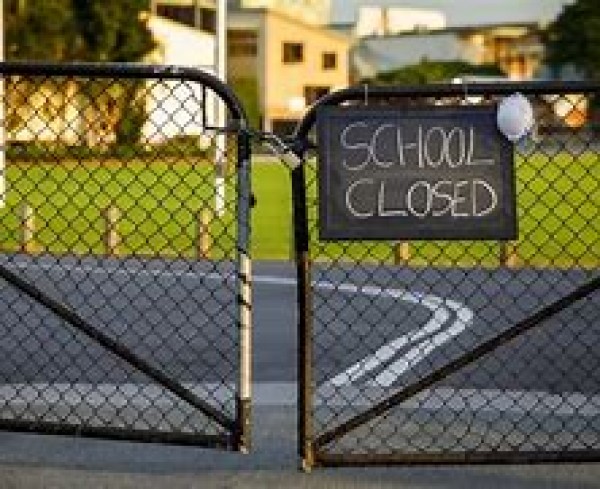 Chiusura delle scuola e obblighi di servizio