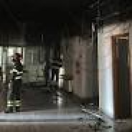 Su LinkOristano.Incendio all’ex Mossa: subito fondi dalla Regione per far tornare gli studenti in classe L&#039;annuncio della segretaria particolare Maria Delogu per conto dell&#039;assessora dell&#039;Istruzione Ilaria Portas