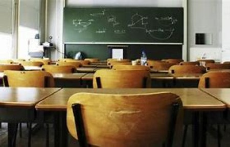Oggi su LinkOristano. Tagli nella scuola: in pericolo due istituti a Oristano e uno a Ghilarza? Gilda protesta &quot;Basta parlare di tagli, è necessario mettere in campo investimenti e risorse&quot;